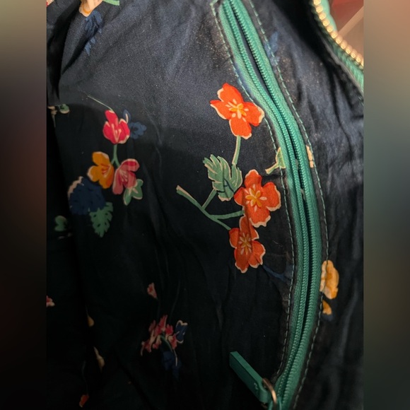 Vera Bradley Vivian Hobo Bag and Matching Wallet - Picture 6 of 8